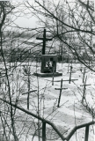 Cmentarz-w-Machowie-1988-zima